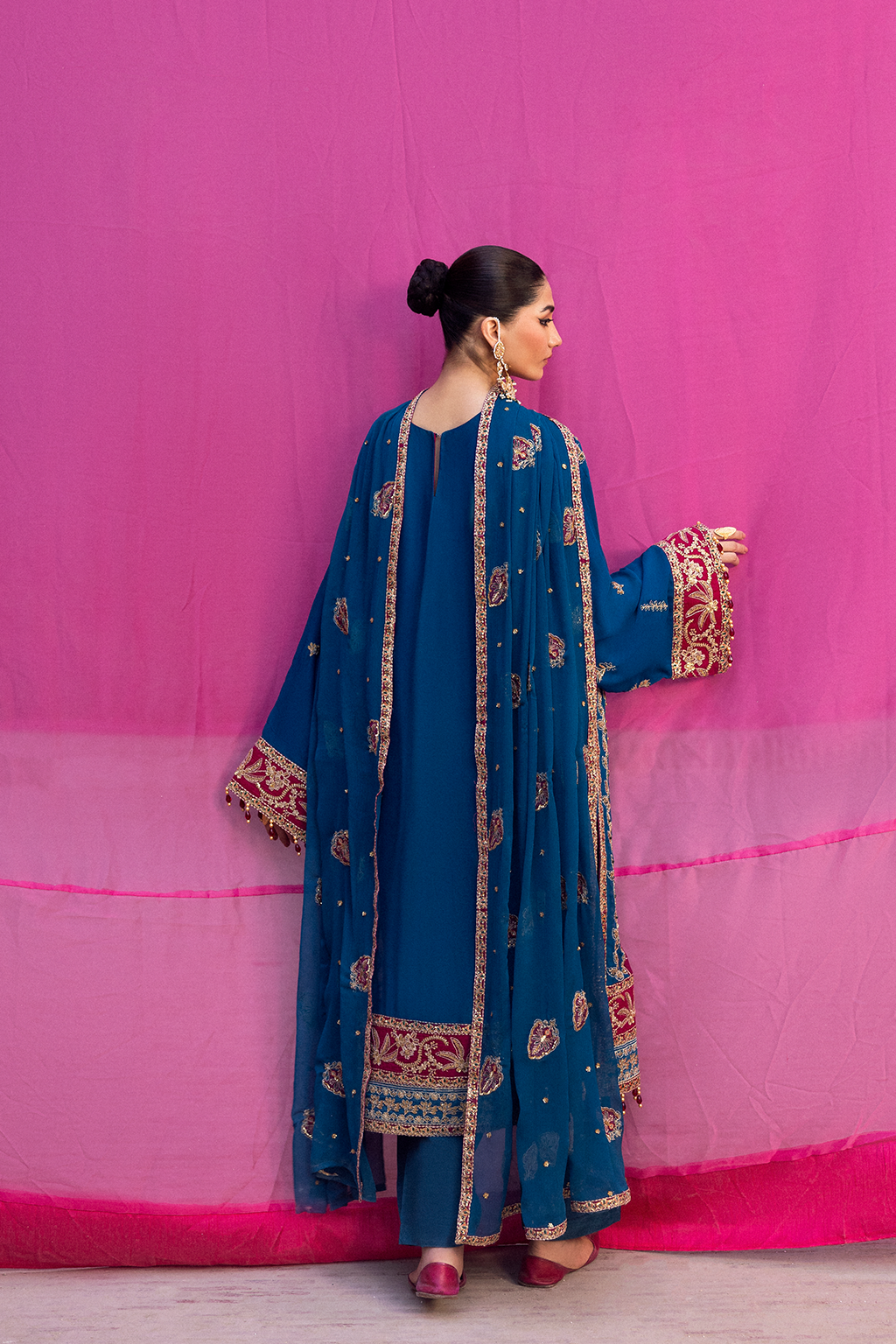 Emaan Adeel The Empress Wedding Formals 2025 | VELANIS