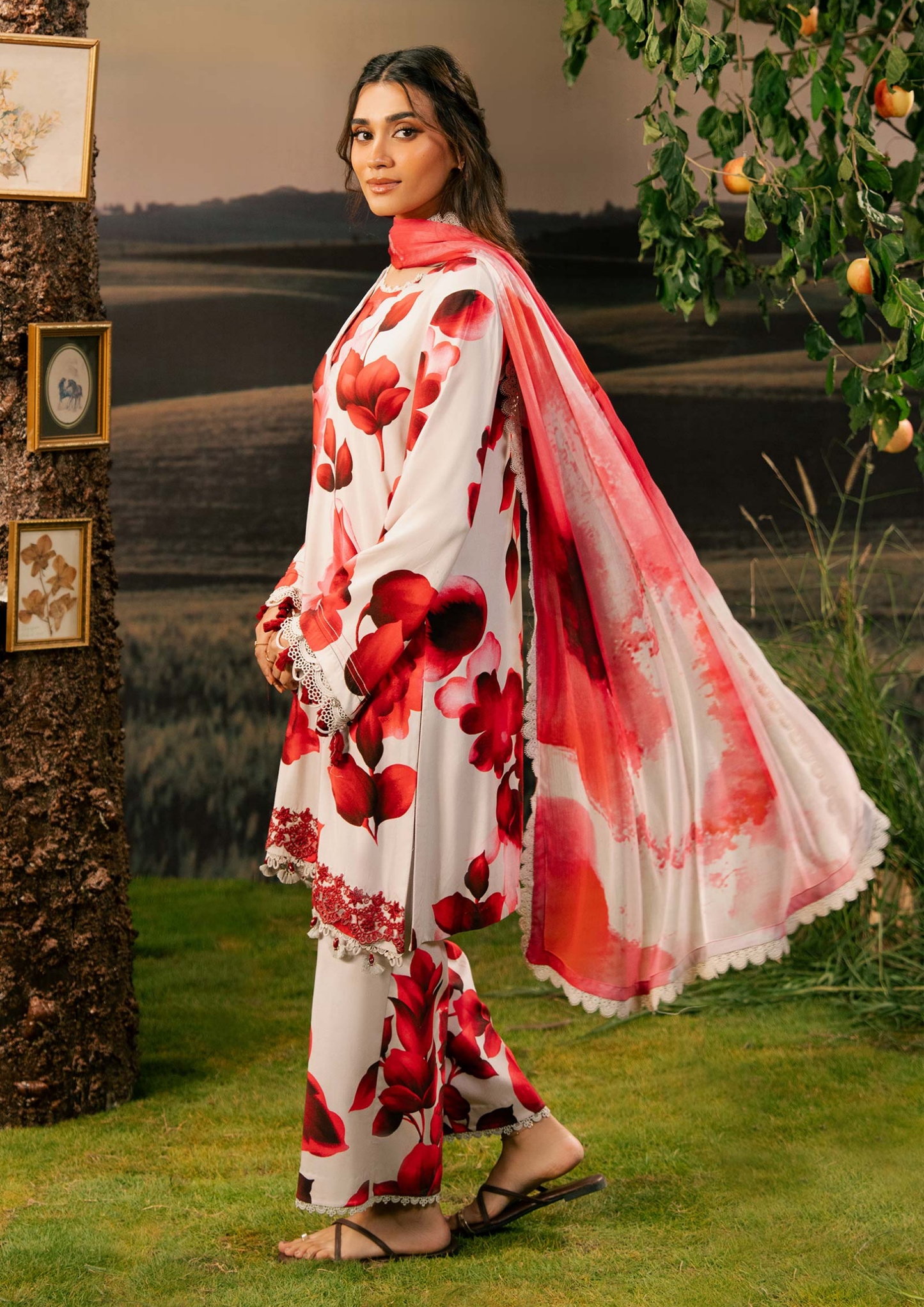 Maria B. MBasic Fall 2025 Collection – 3 Piece Unstitched Suit | 01B
