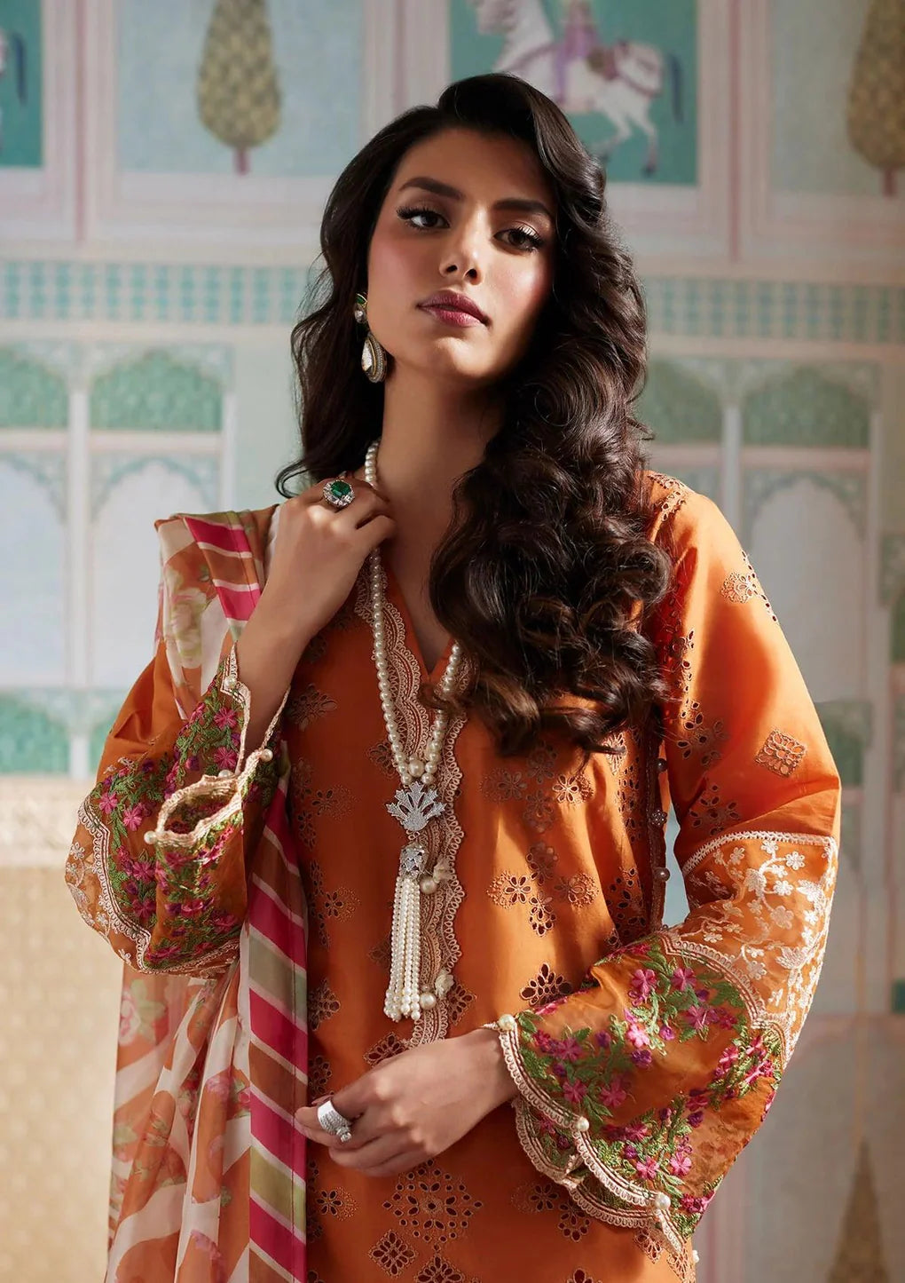Elaf Premium Luxury Lawn Collection 2024 | Elnaz