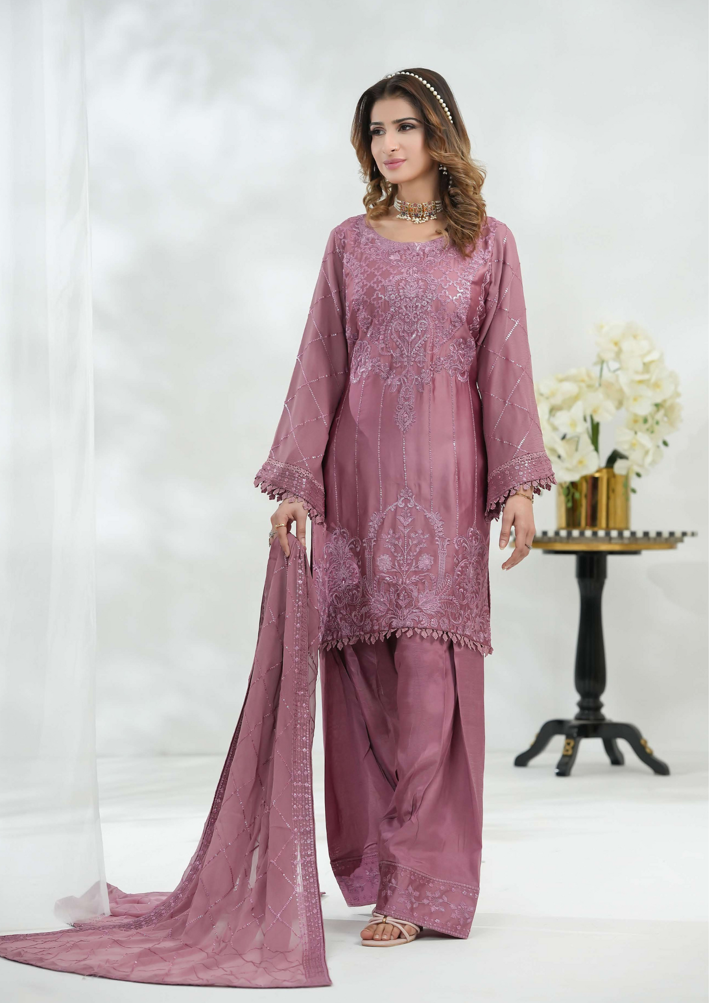 Shanse Silk Embroidered 3PCS Ready-to-Wear Farshi Shalwar | Tea Pink