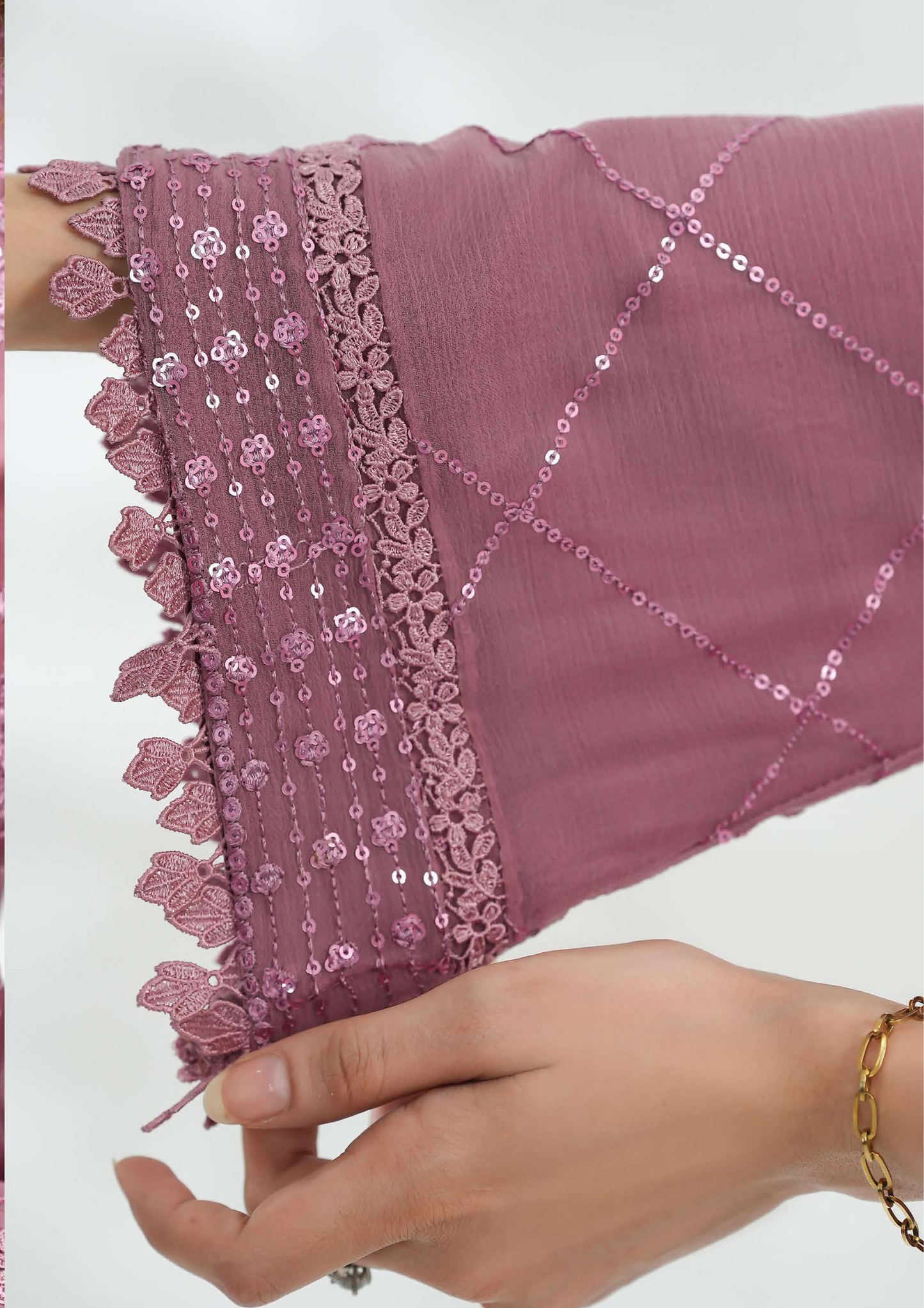Shanse Silk Embroidered 3PCS Ready-to-Wear Farshi Shalwar | Tea Pink