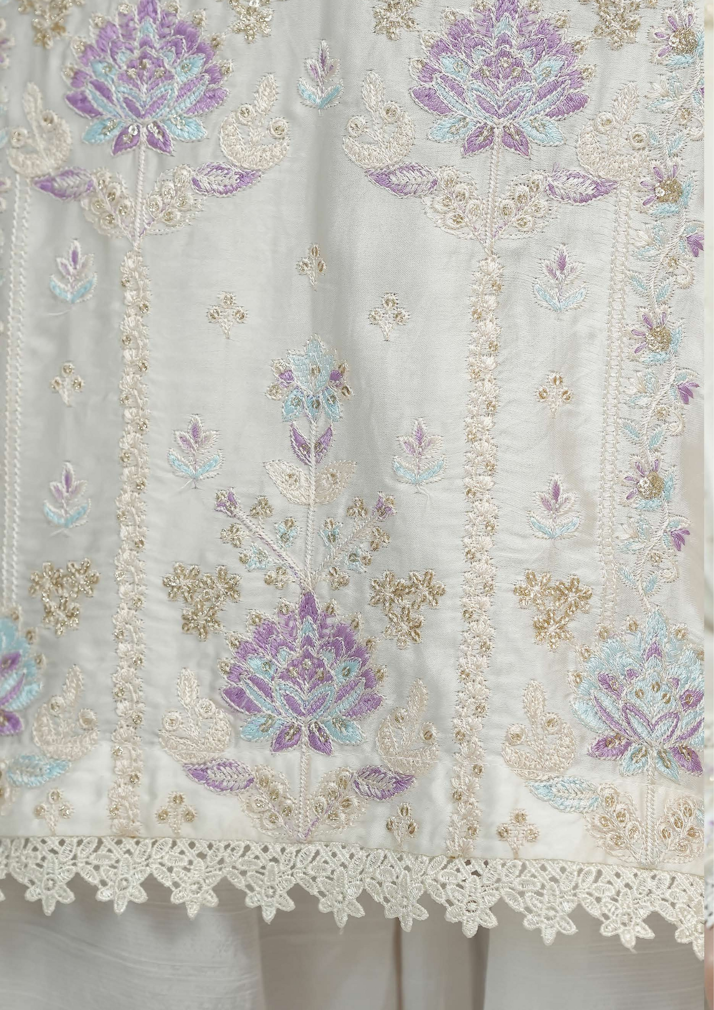 Shanse Silk Embroidered 3PCS Ready-to-Wear Farshi Shalwar | White