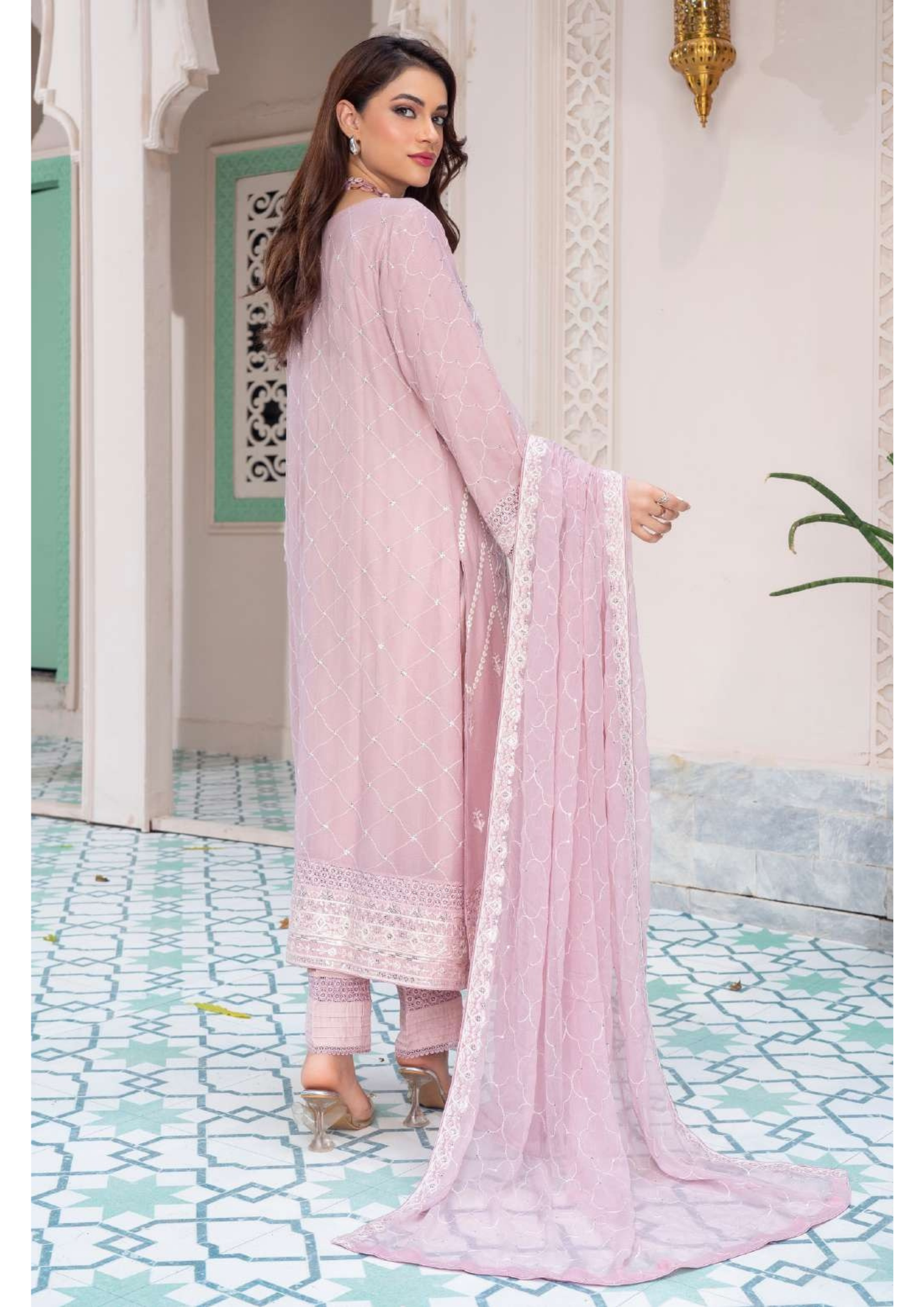 Agha Noor Shehnai Chiffon Ready to Wear Handwork Collection 25 | Pink