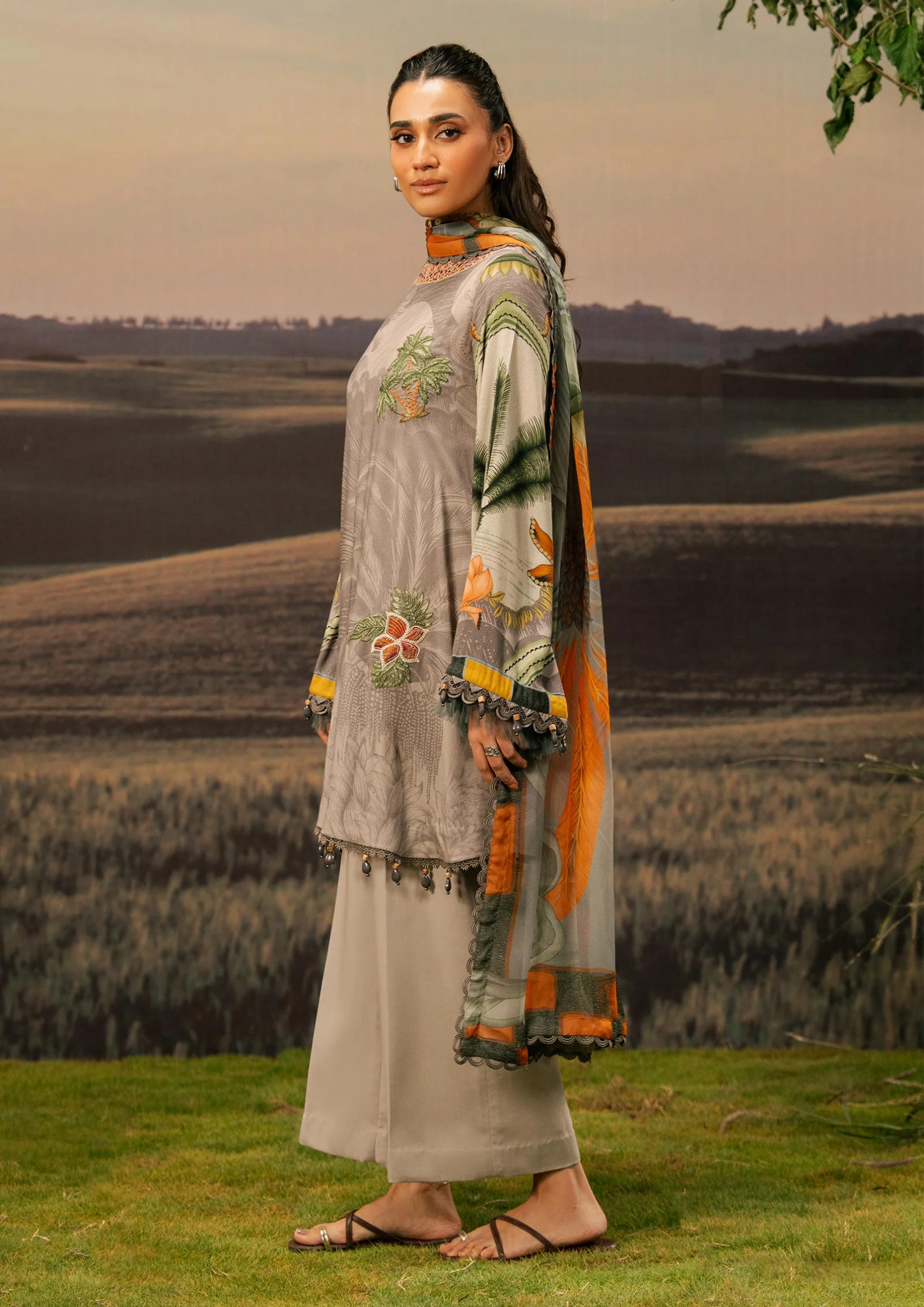 Maria B. MBasic Fall 2025 Collection – 3 Piece Unstitched Suit | 06B