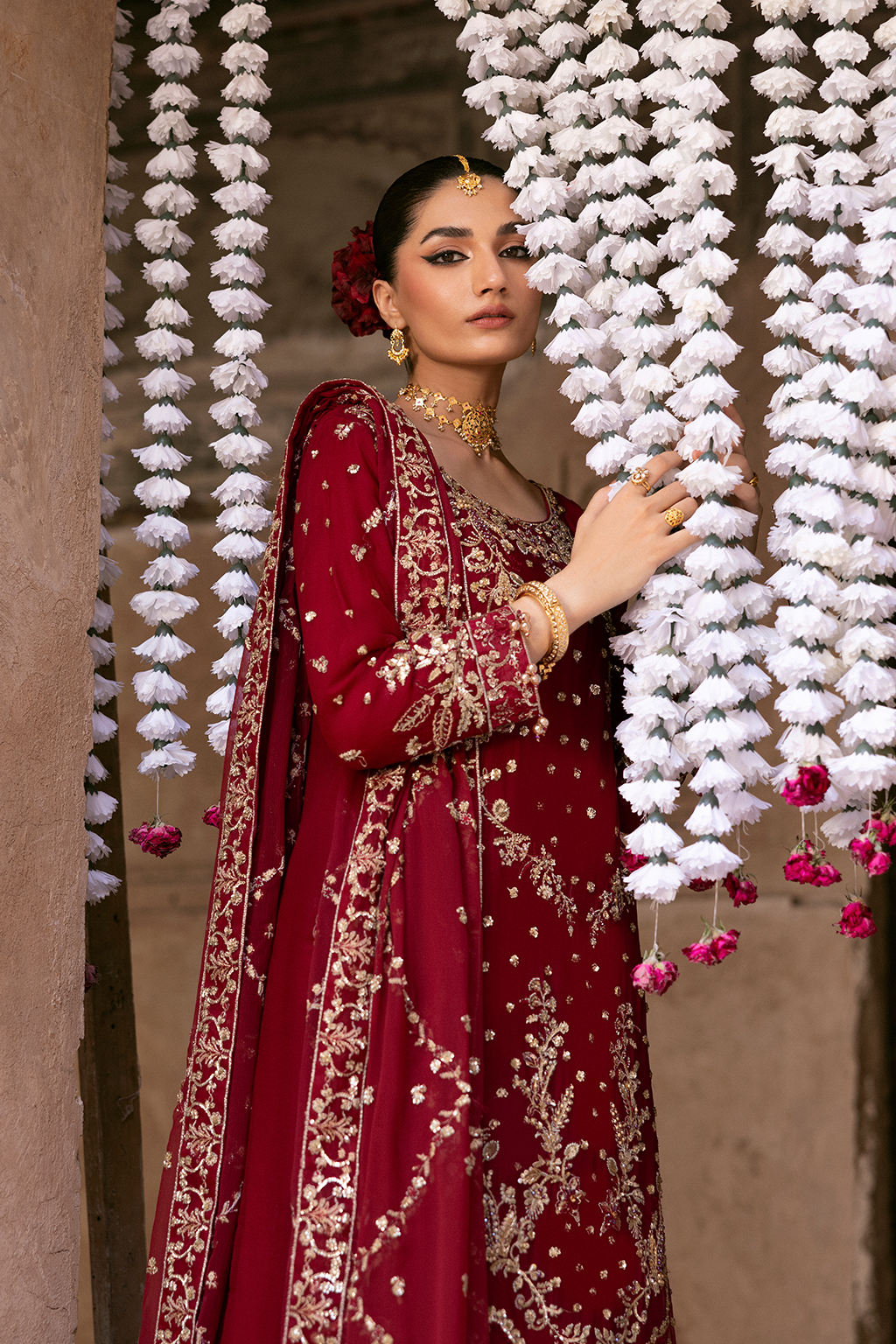 Emaan Adeel The Empress Wedding Formals 2025 | ROSMYN