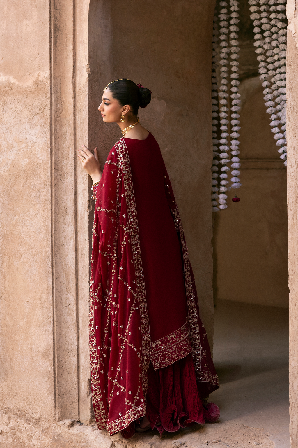Emaan Adeel The Empress Wedding Formals 2025 | ROSMYN