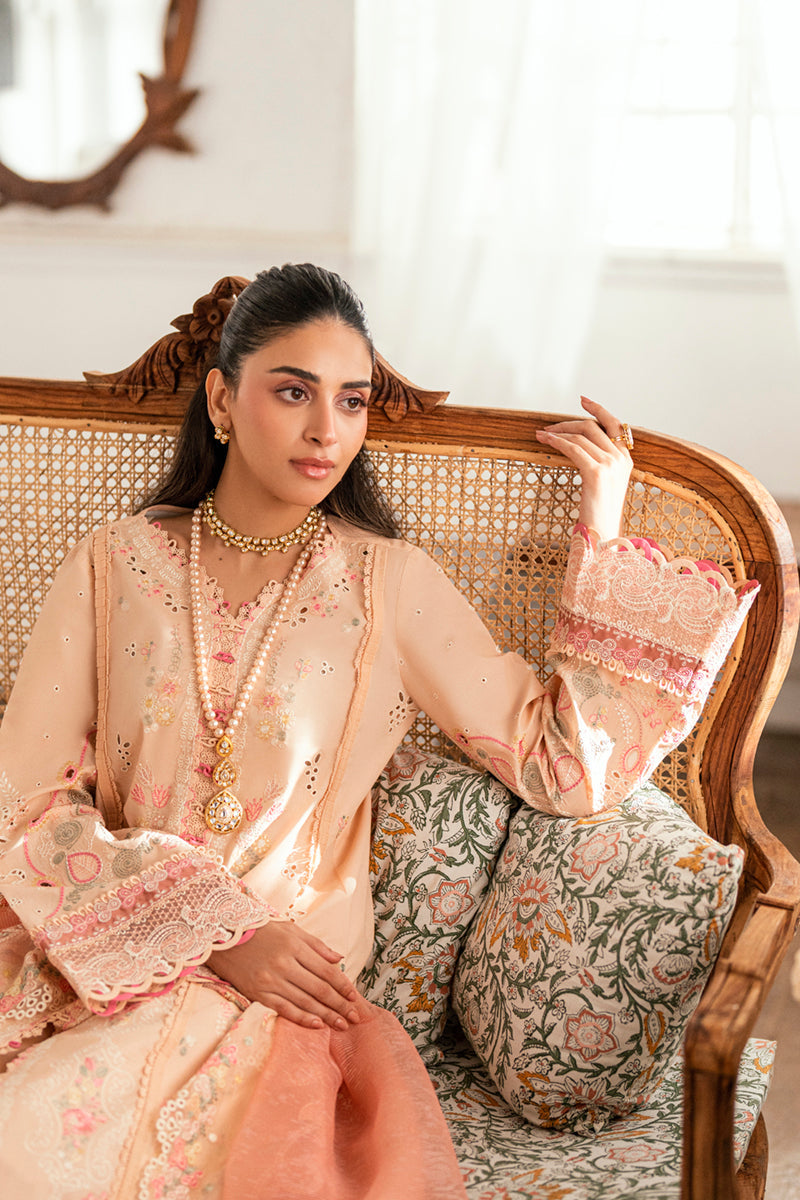 Qalamkar Luxury Lawn 2025 - 3pc Unstitched | Zoya