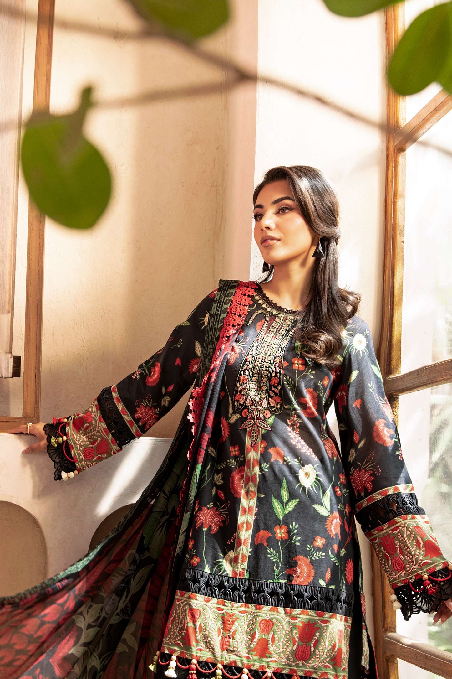 Maria B Mbasic 3 Pc Unstitched Embroidered Lawn Suit | MB-1A