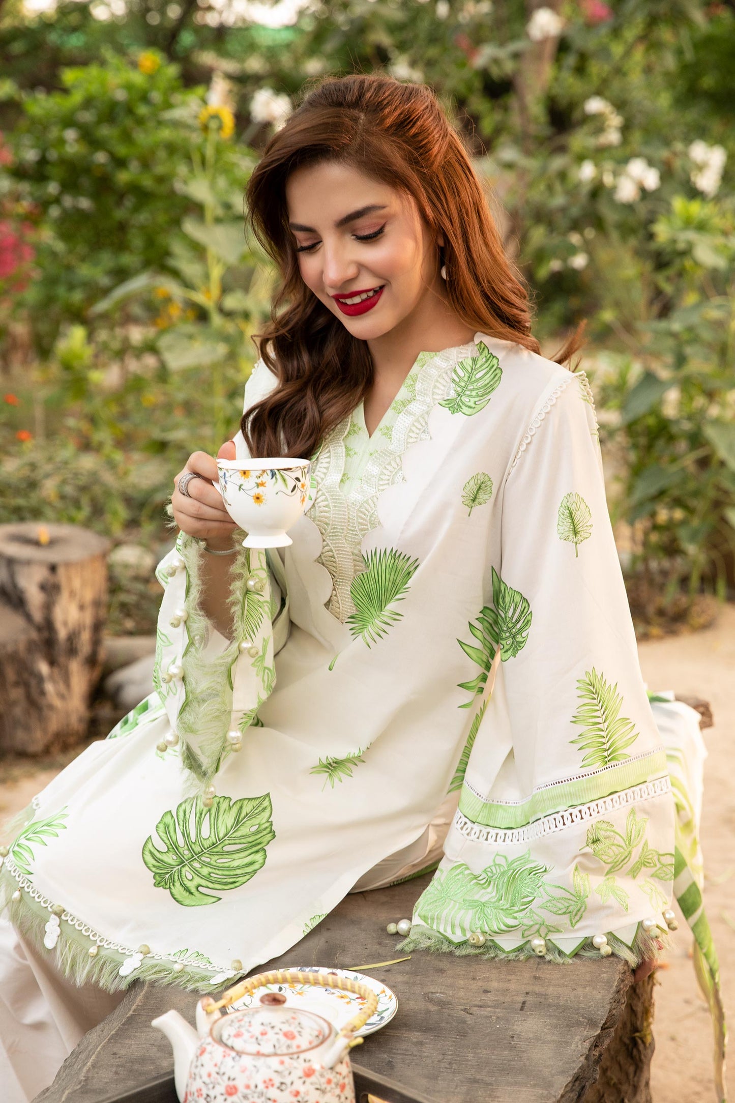 Maria B Mbasic 3 Pc Unstitched Embroidered Lawn Suit | MB-6B