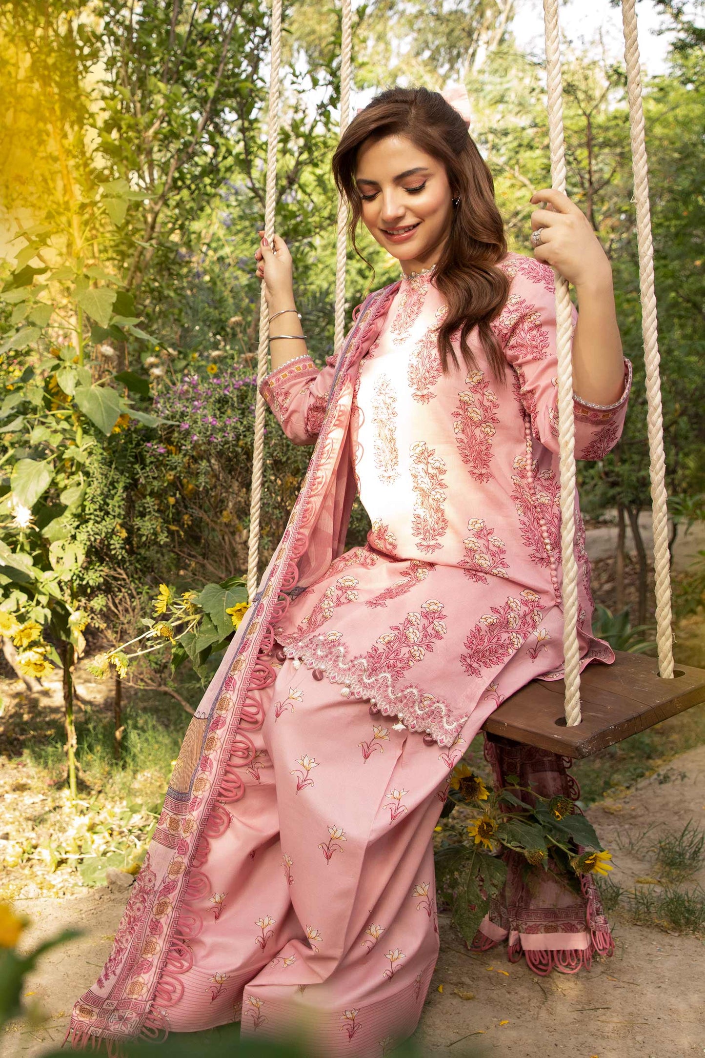 Maria B Mbasic 3 Pc Unstitched Embroidered Lawn Suit | MB-8A