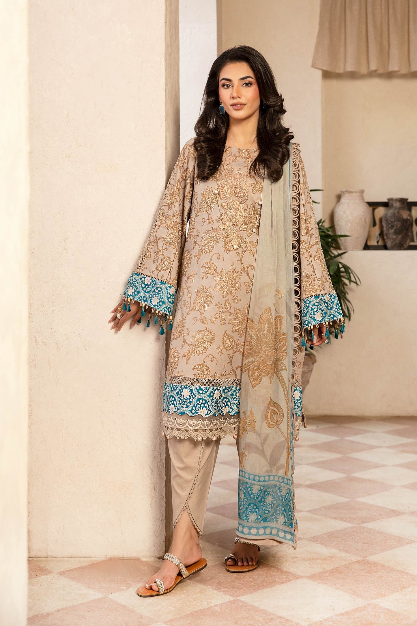 Maria B Mbasic 3 Pc Unstitched Embroidered Slub Lawn Suit | MB-9B