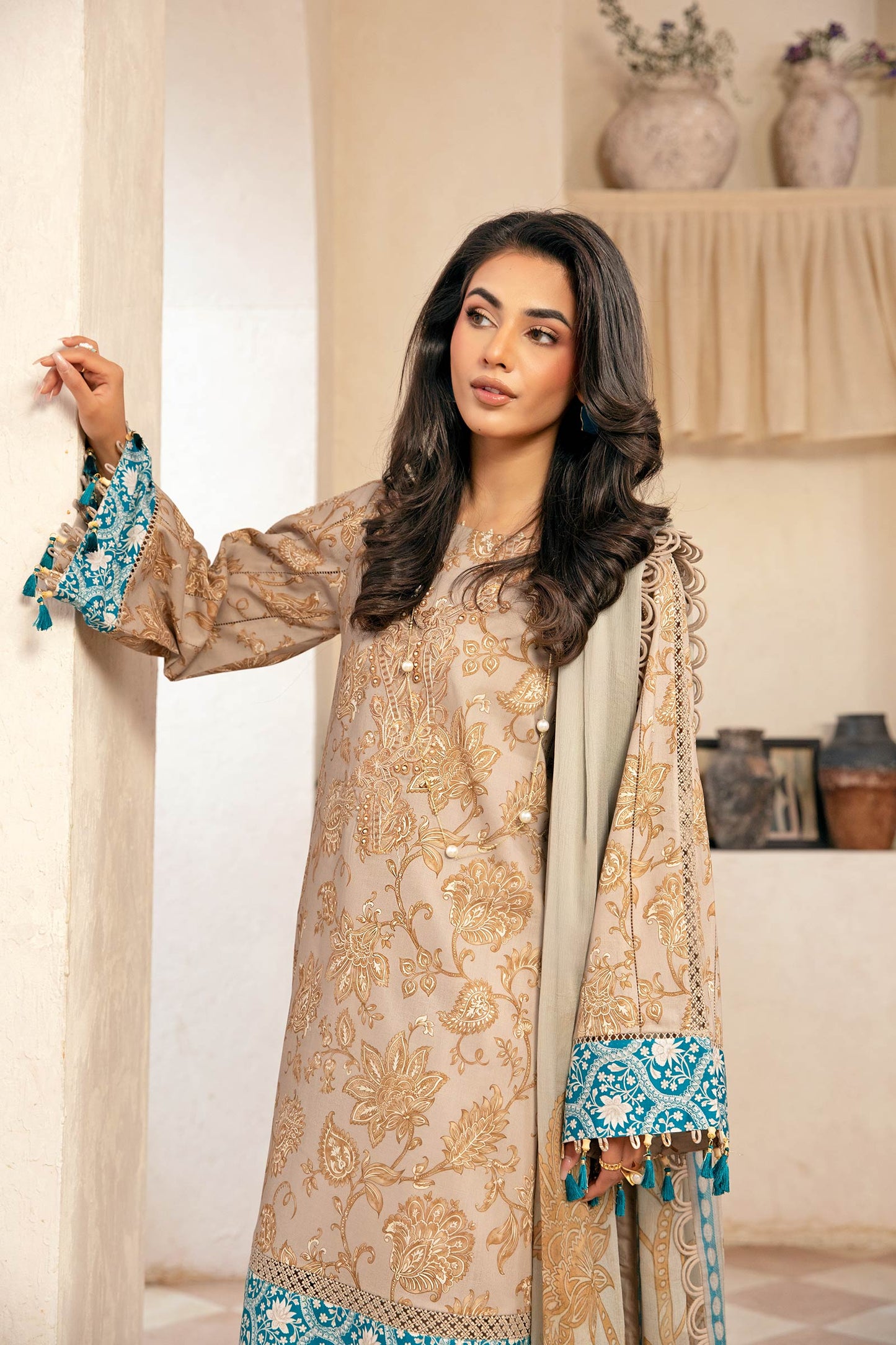 Maria B Mbasic 3 Pc Unstitched Embroidered Slub Lawn Suit | MB-9B