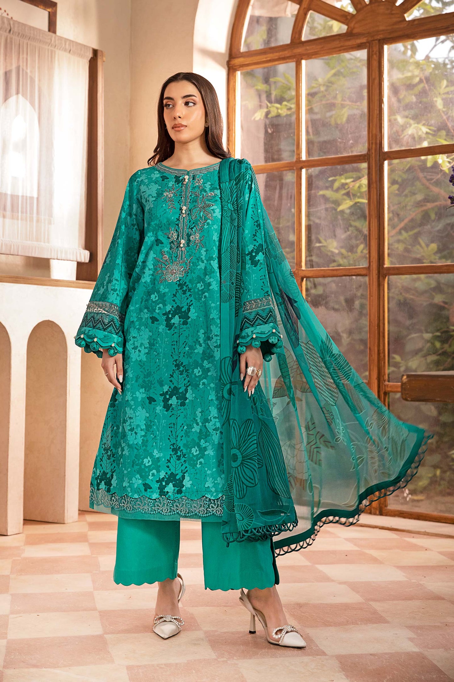Maria B Mbasic 3 Pc Unstitched Embroidered Slub Lawn Suit | MB-CUS25-910A
