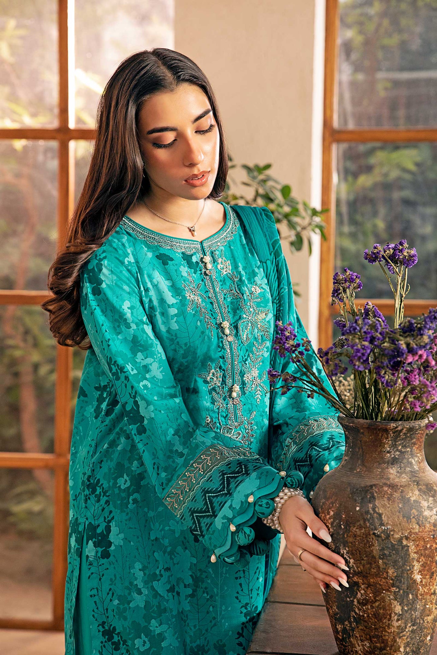Maria B Mbasic 3 Pc Unstitched Embroidered Slub Lawn Suit | MB-CUS25-910A
