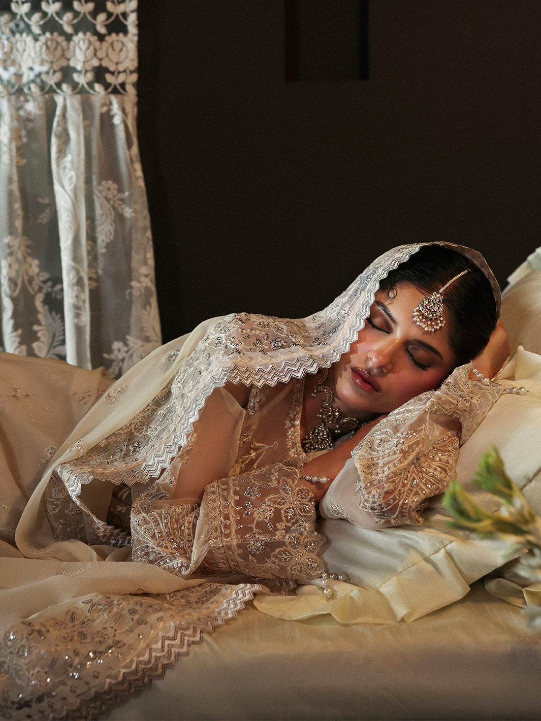 Mahnur Pakeezah Luxury Formal 2025- Nehaаb | PK - 10