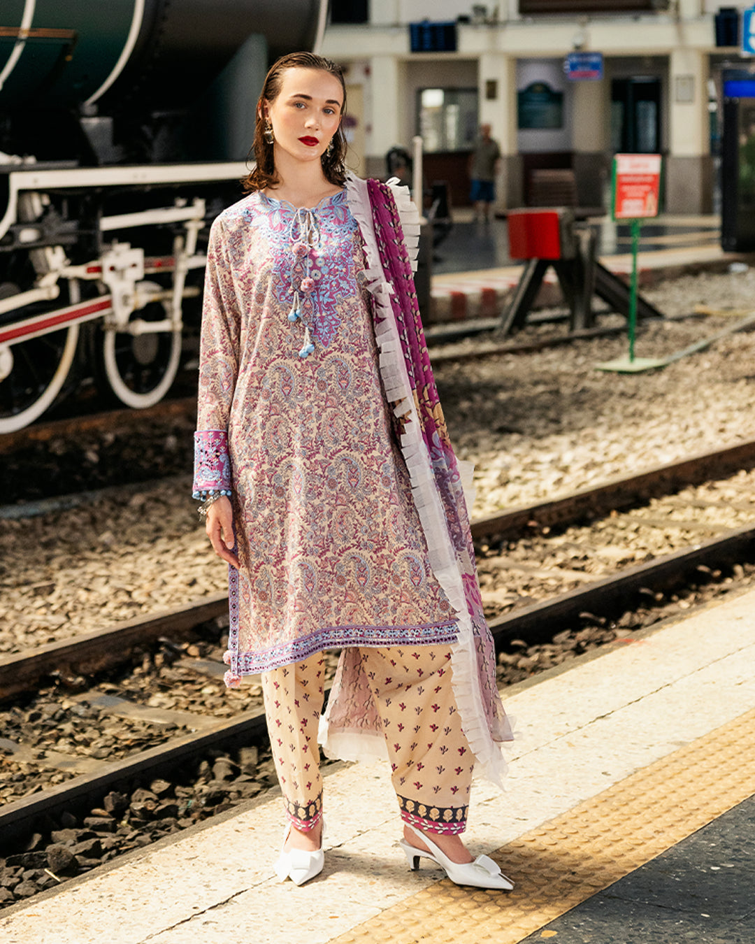 Roheenaz Taneez Block Print Lawn Collection | Sahar-5A