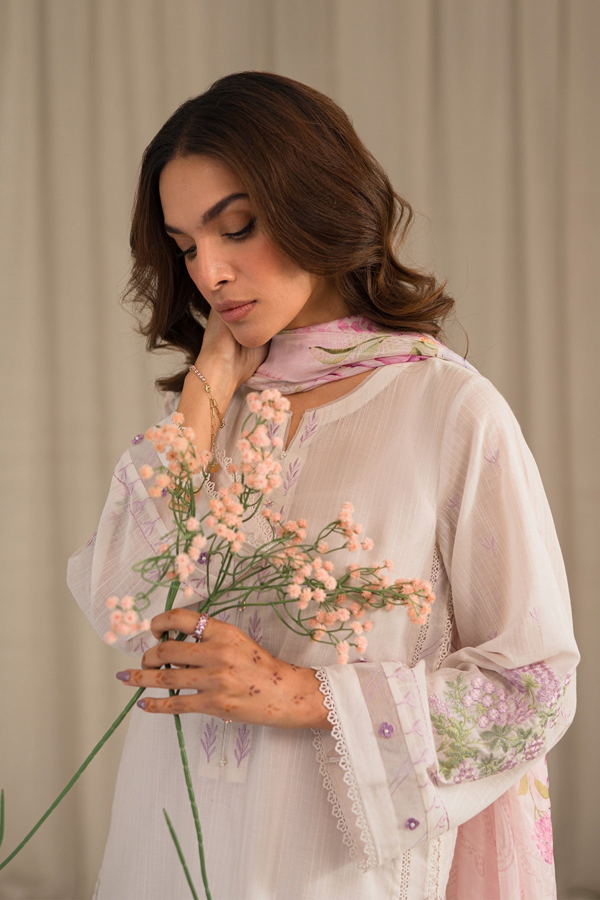 MIrage by Sahar Luxury Lawn | S24-ES-05