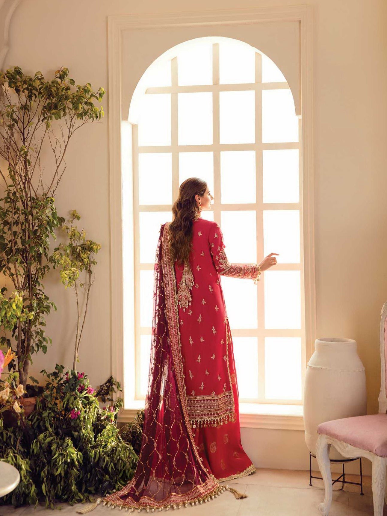 Afrozeh La Fuchsia Luxury Formal 2023 | 09 | ZINNIA