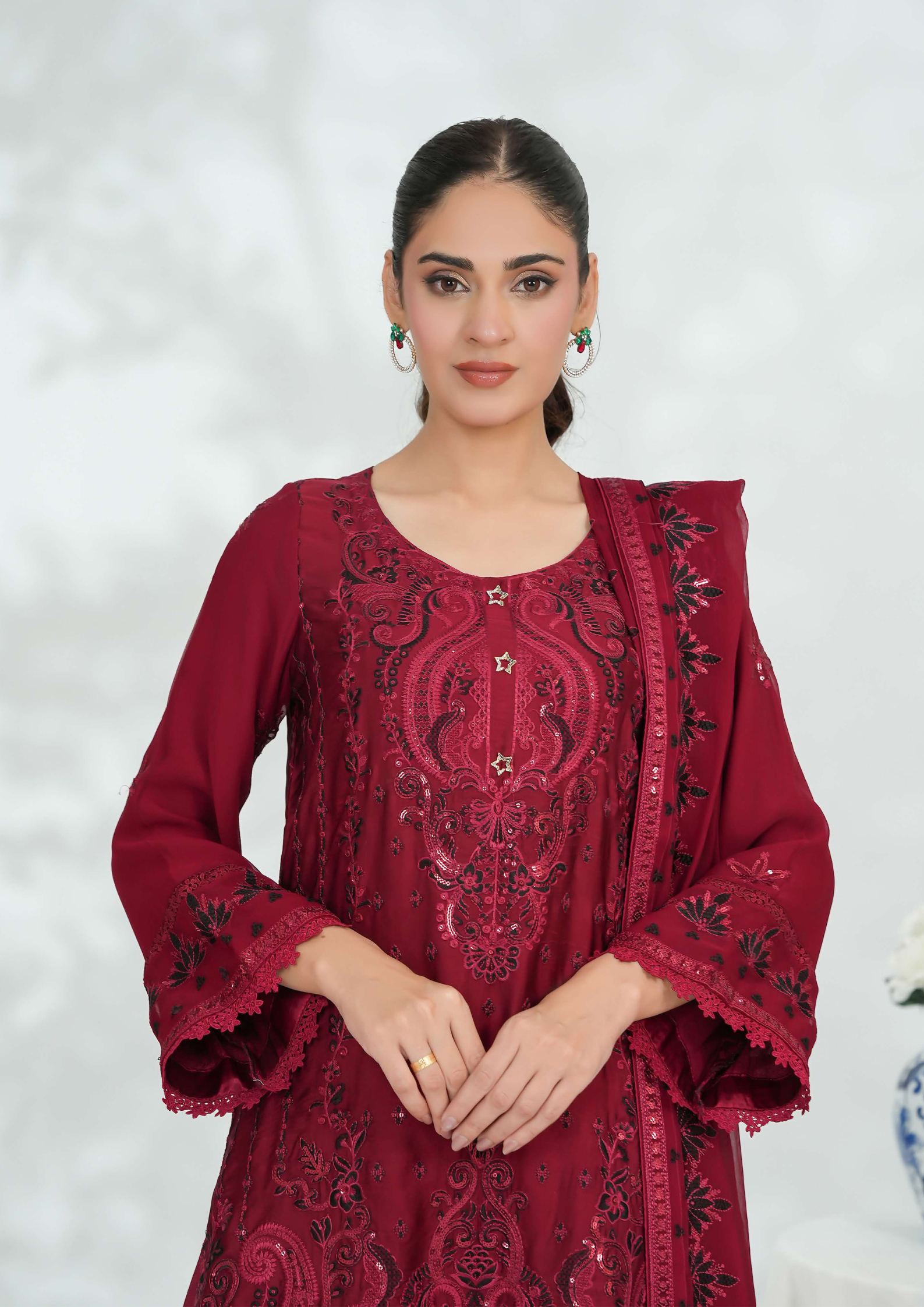Shaanse Silk Embroidered 3PCS Ready-to-Wear Farshi Shalwar | Maroon