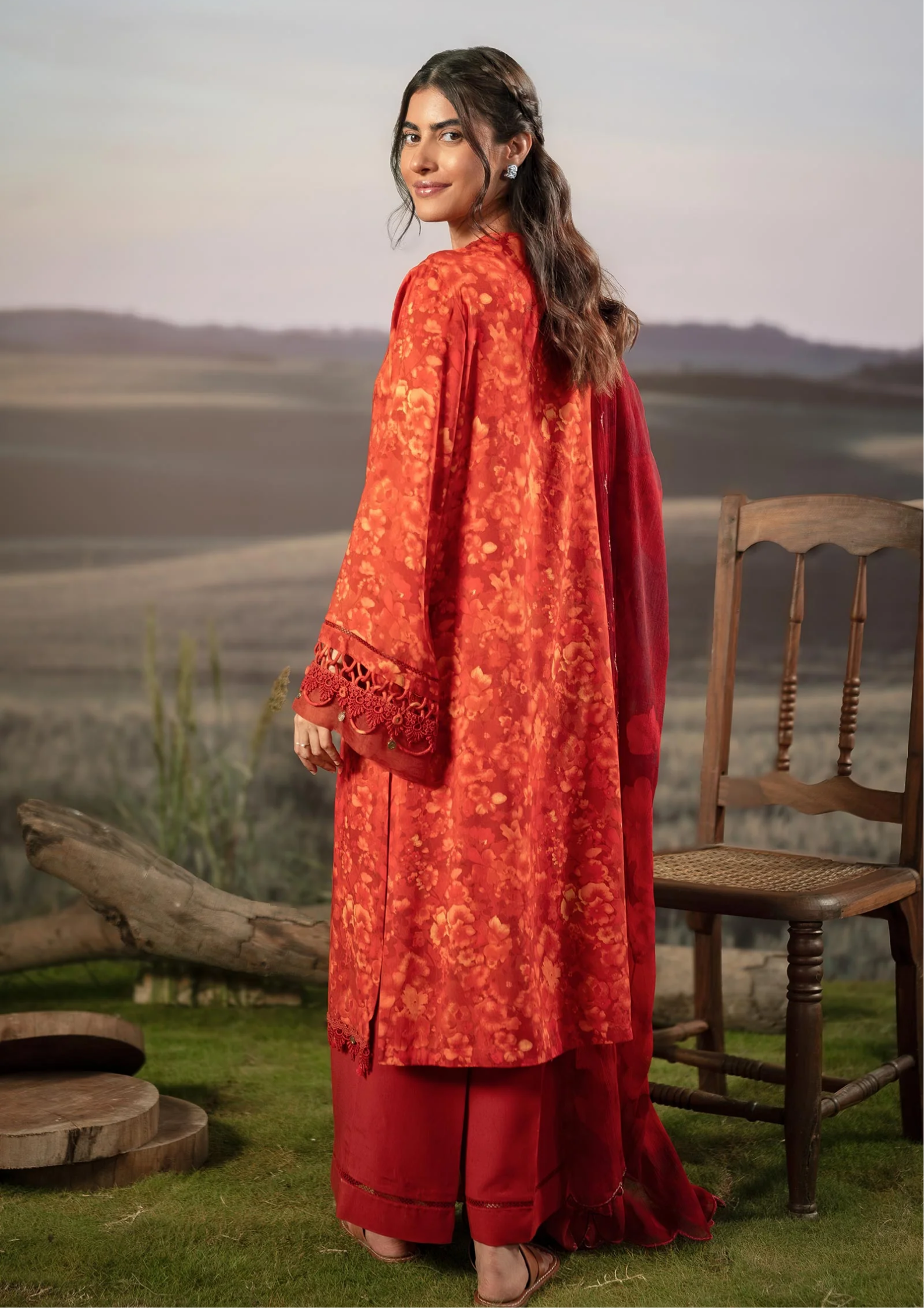 Maria B. MBasic Fall 2025 Collection – 3 Piece Unstitched Suit | 10B