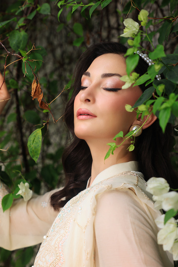 Manahil Lakhani Luminara Unstitched Chiffon Collection |Ivory