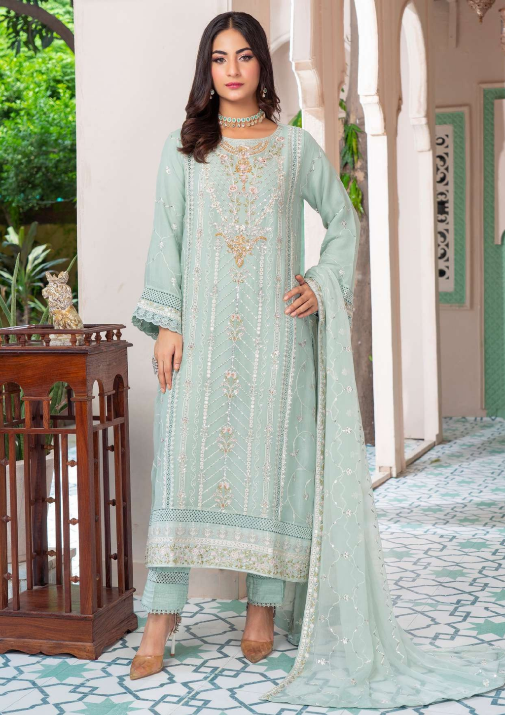 Agha Noor Shehnai Chiffon Ready to Wear Handwork Collection 25 | Pale Green