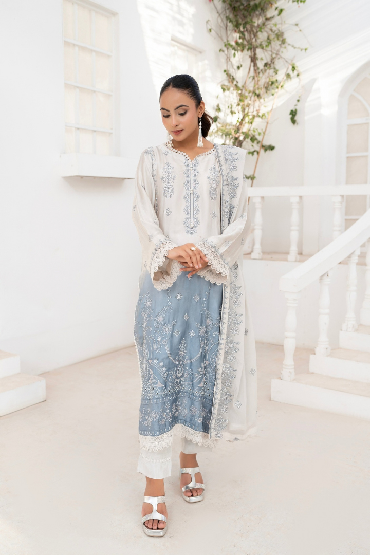 Shaanse Luxury Ombre Silk Vol-6 Ready to Wear Collection 2026 | Sky Blue White