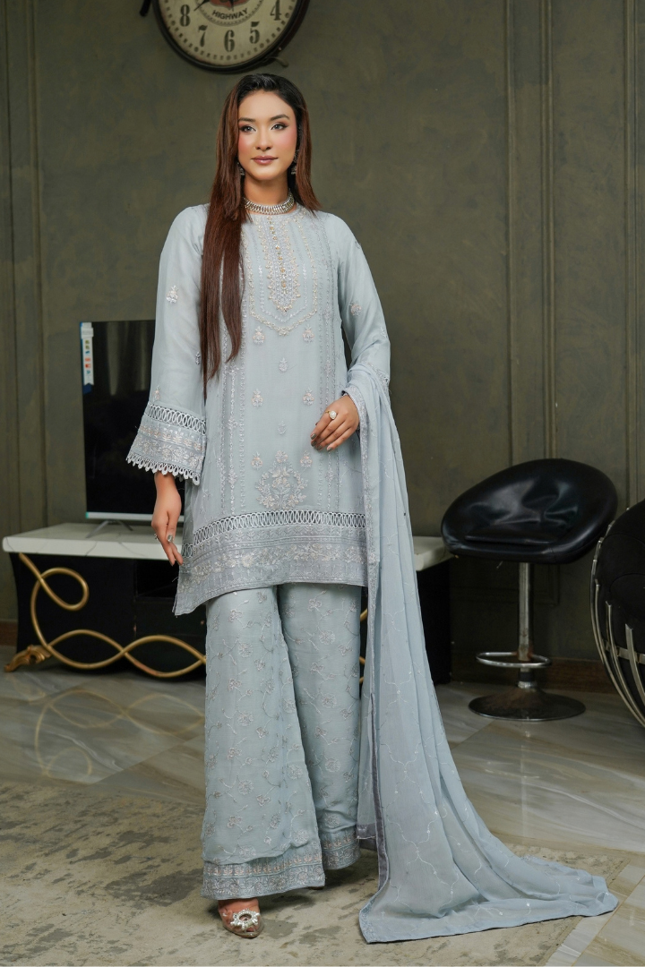 Agha Noor Shein Chiffon Ready to Wear Collection 2026 | Light Grey