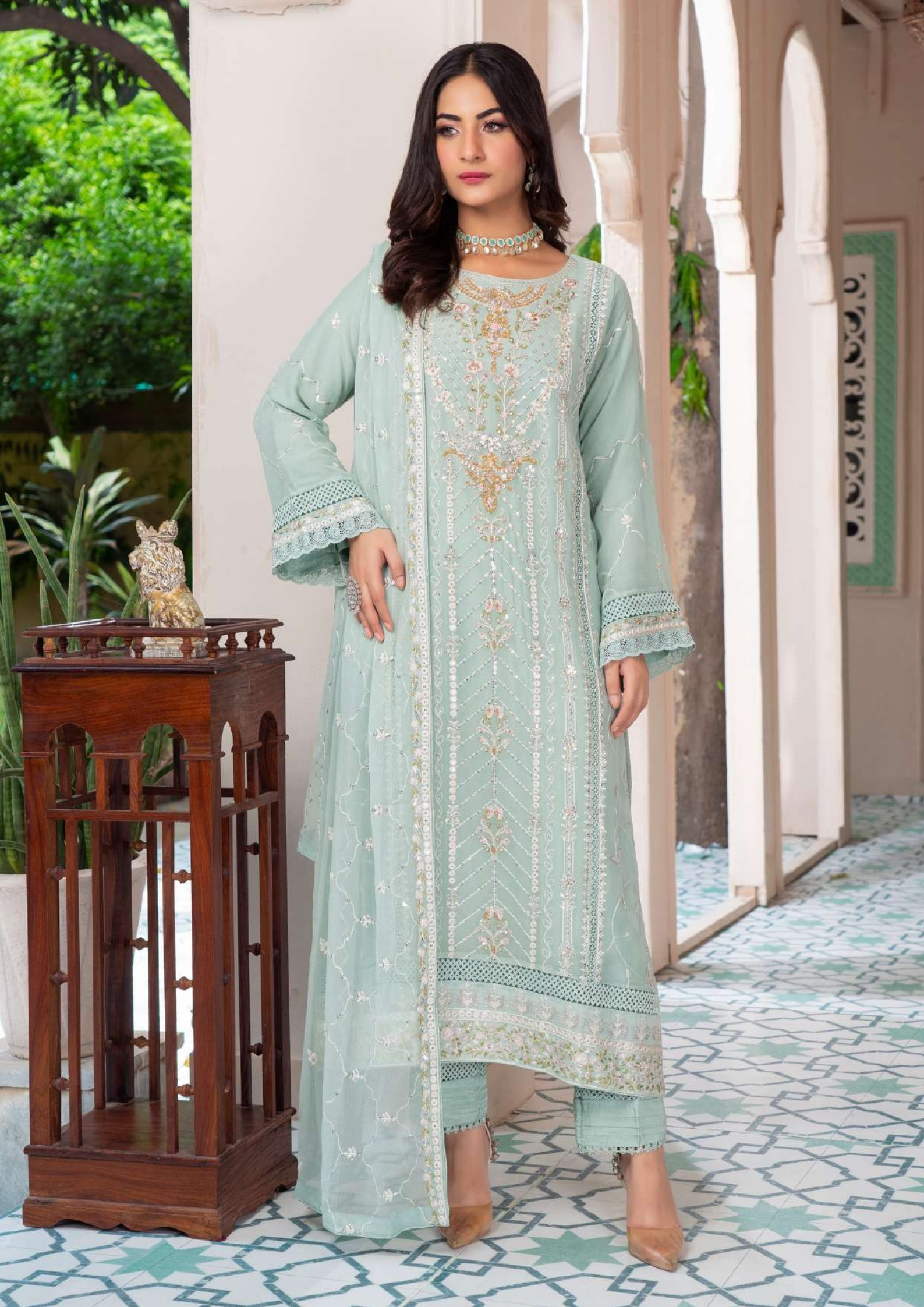 Agha Noor Shehnai Chiffon Ready to Wear Handwork Collection 25 | Pale Green