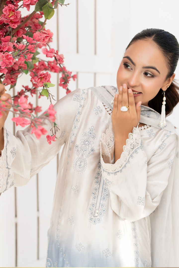 Shaanse Luxury Ombre Silk Vol-6 Ready to Wear Collection 2026 | Sky Blue White