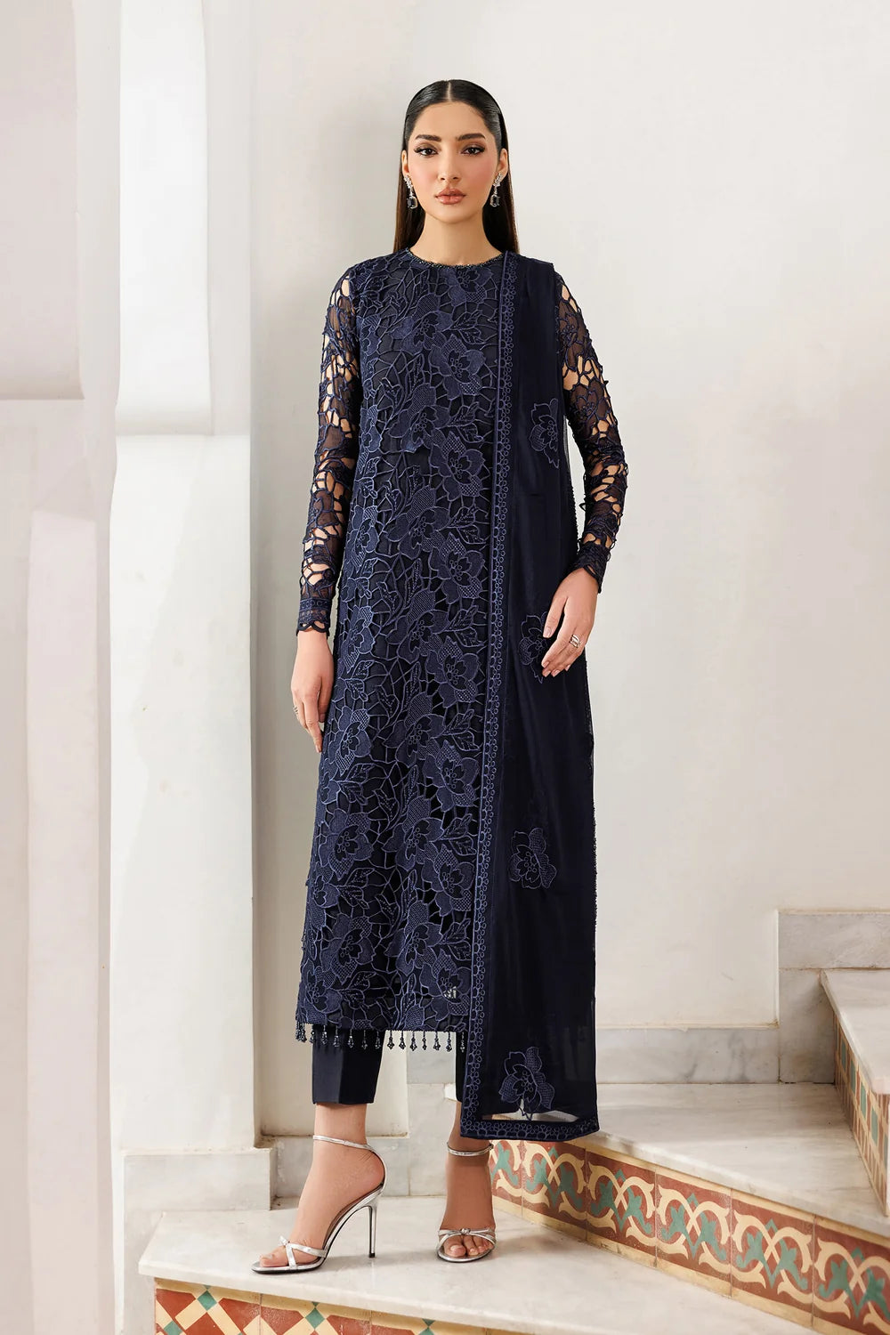 Zarif Formals Nourah Unstitched Collection | SARAYA 02