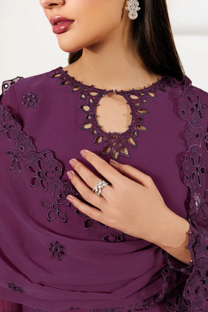 Zarif Formals Nourah Unstitched Collection | WADHAI 08
