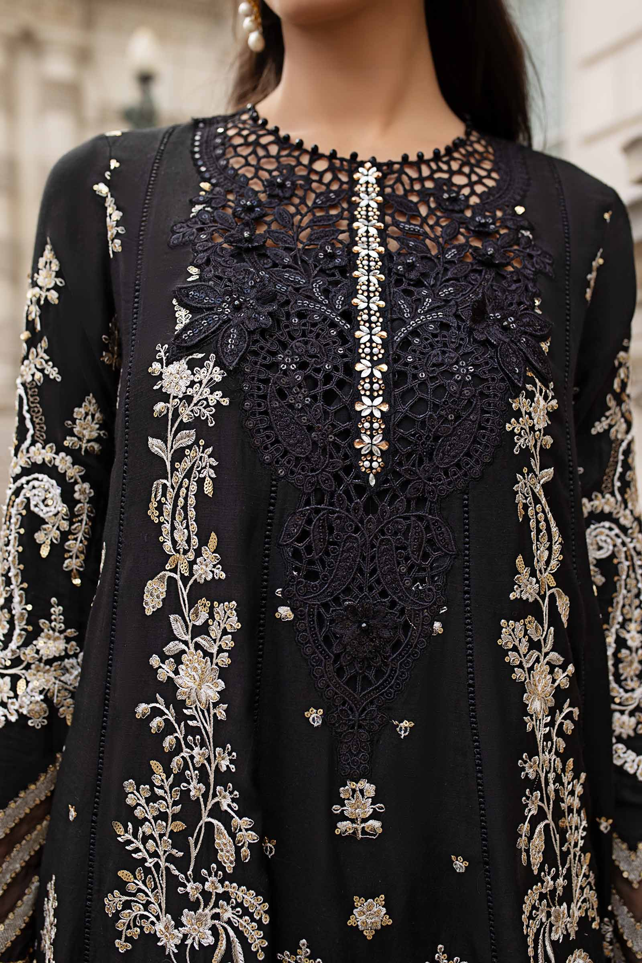 Maria B Soiree 3PCS Unstitched Formals V-01 2025 | D3