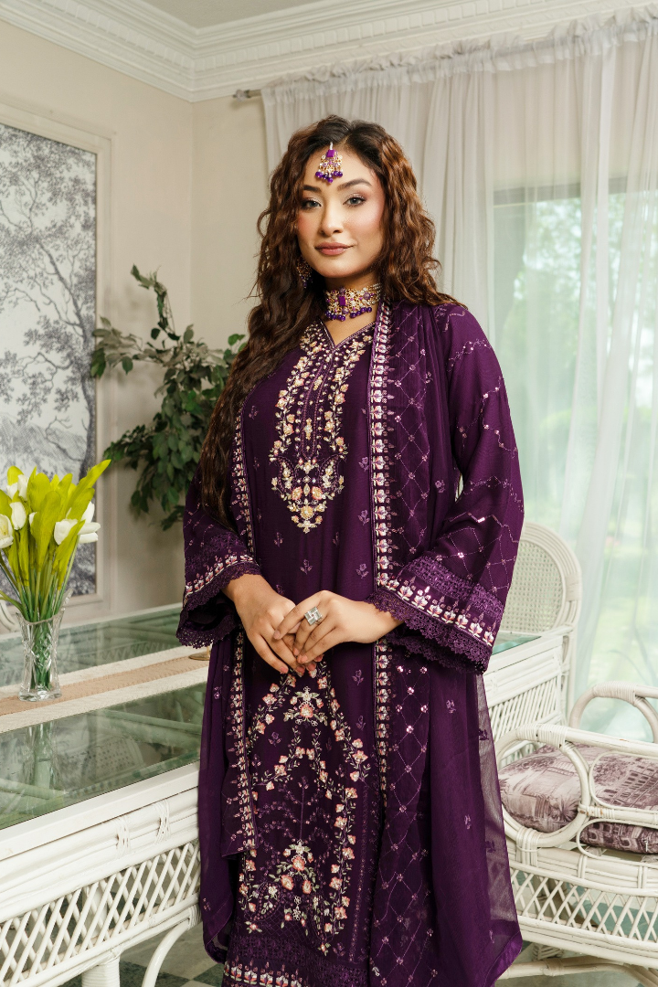 Agha Noor Qurbat Chiffon Handwork Ready to Wear Collection 2026 | Purpal - Mirha Fashion