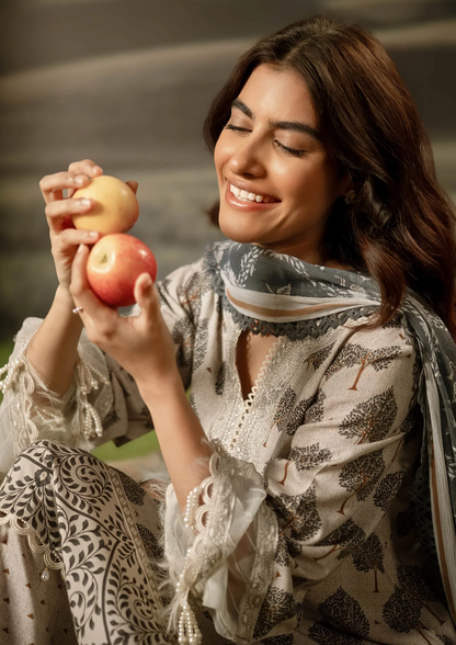 Maria B. MBasic Fall 2025 Collection – 3 Piece Unstitched Suit | 03A