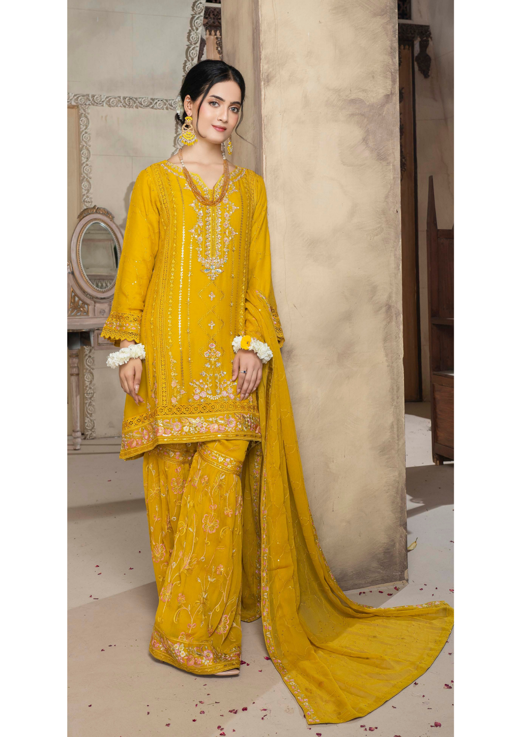 Agha Noor Chiffon Gharara Roshni Ready to Wear Collection 2025 D04 | Yellow - Mirha Fashion