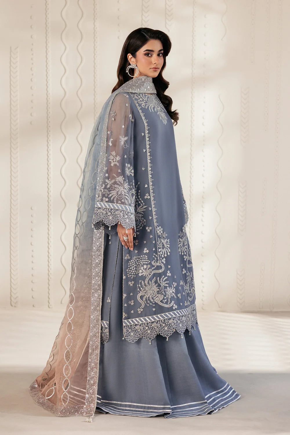 Zarif Bayaan Luxury Chiffon Unstitched Collection | D05 NILMAH