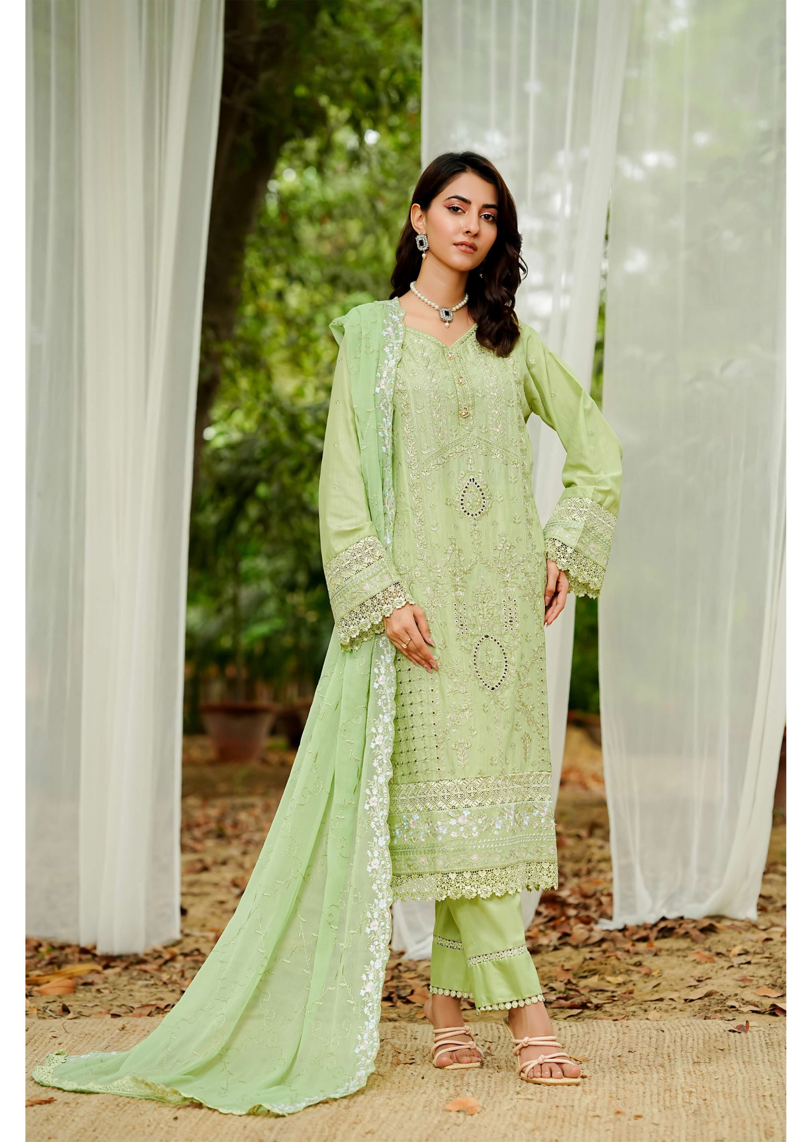 Agha Noor Cotton Ready To Wear Collection Ronak 2025 | Green