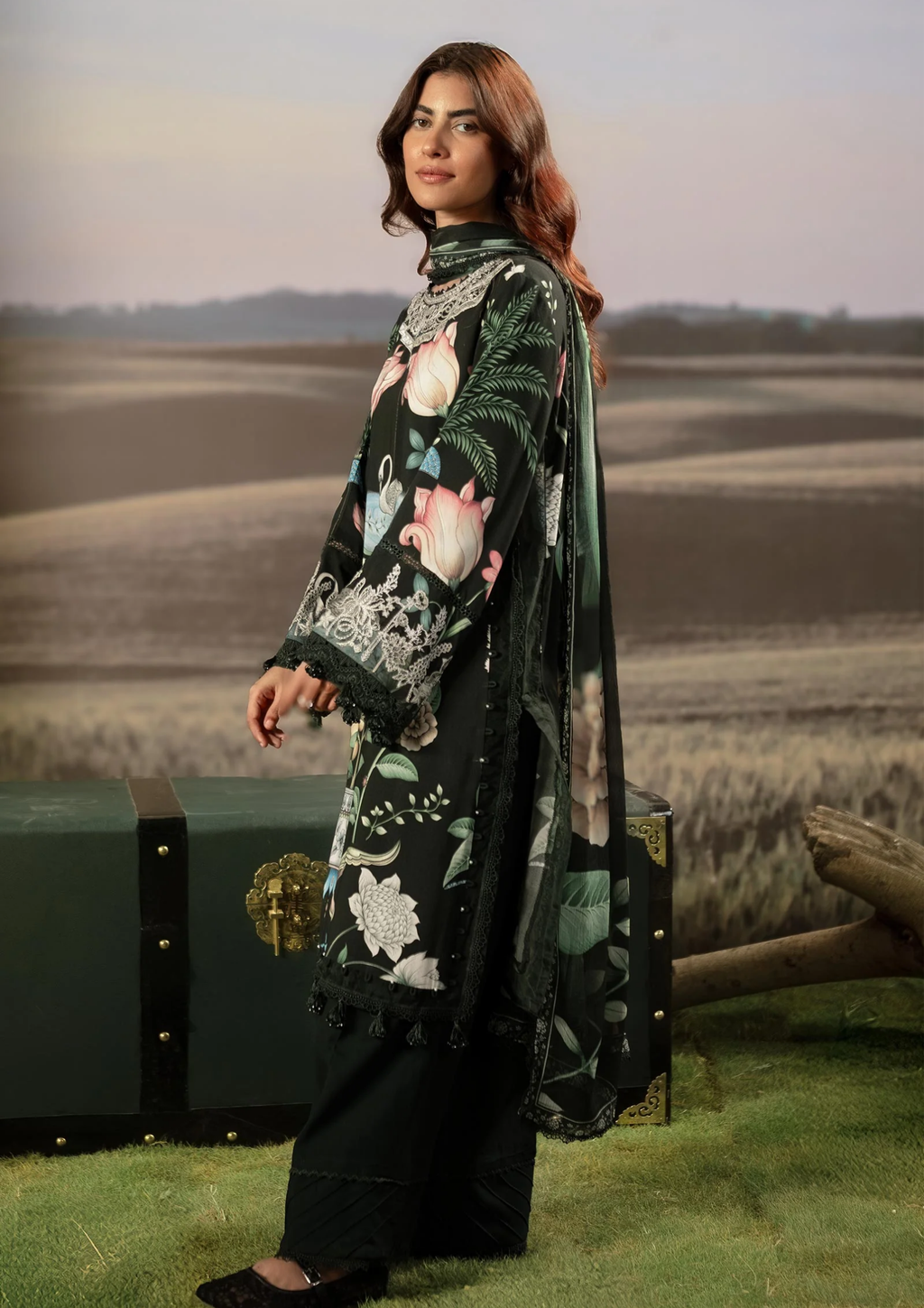 Maria B. MBasic Fall 2025 Collection – 3 Piece Unstitched Suit | 04A