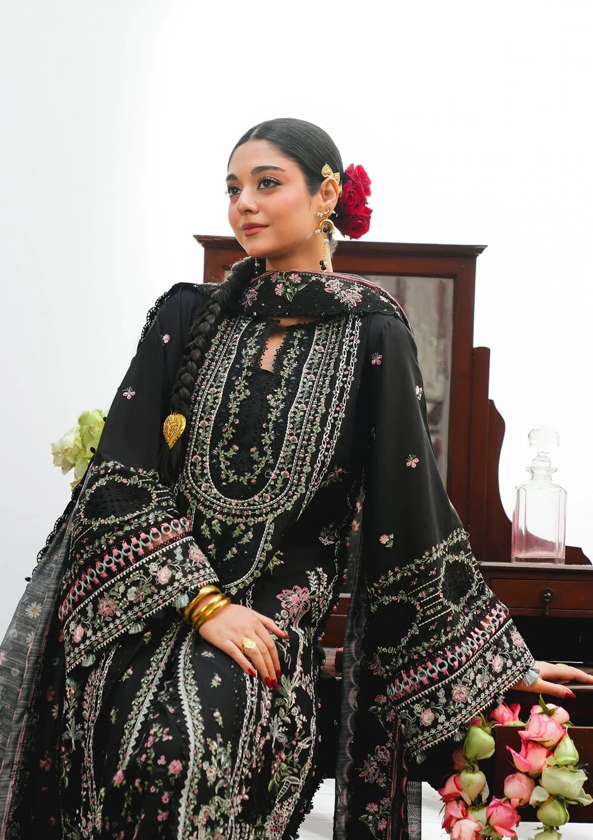 KAHF Ek Fasana Luxury Lawn Unstitched Collection 2026 | KLB-3B SIYAARA - Mirha Fashion
