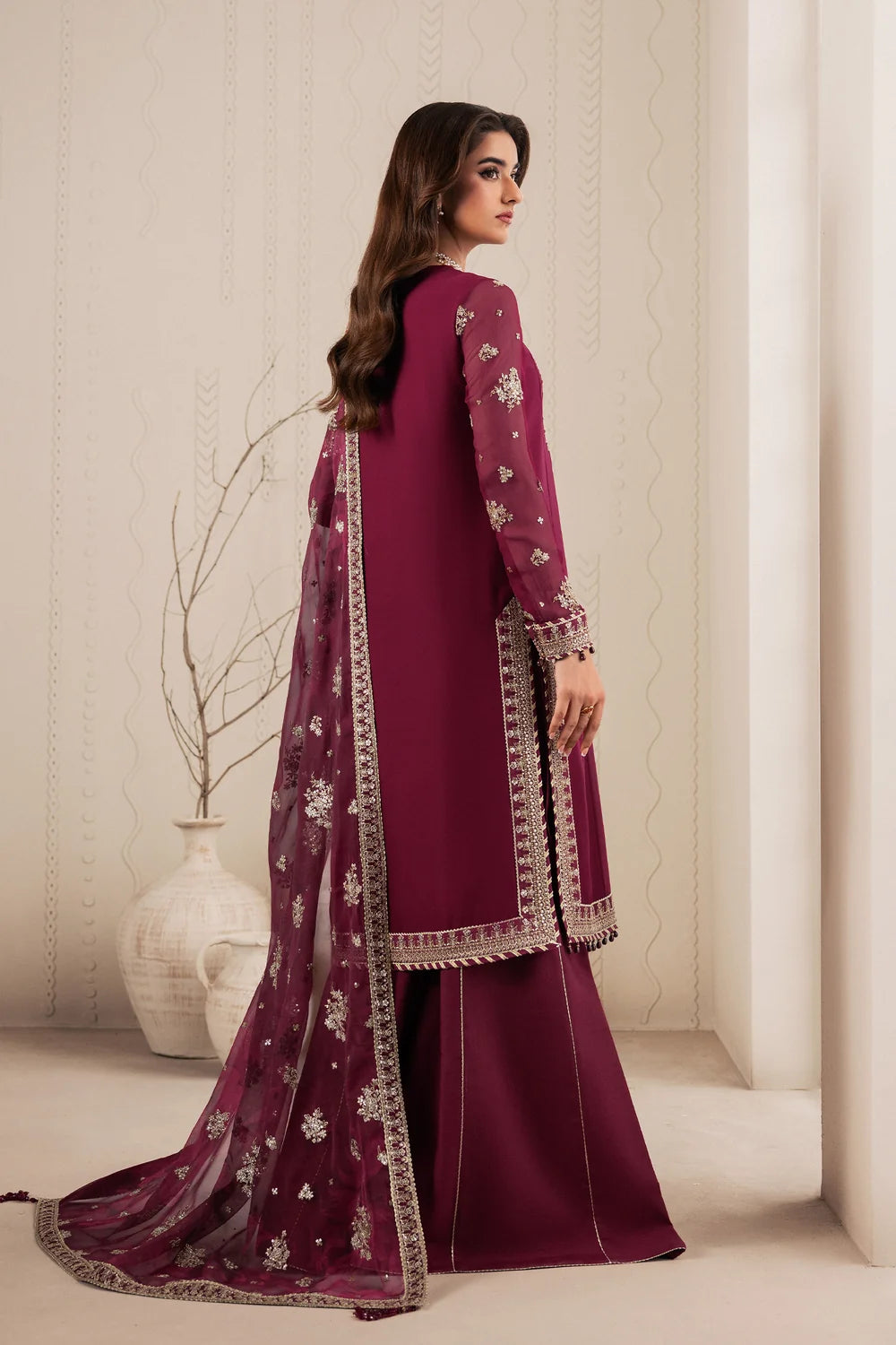 Zarif Bayaan Luxury Chiffon Unstitched Collection | D04 NIDAH