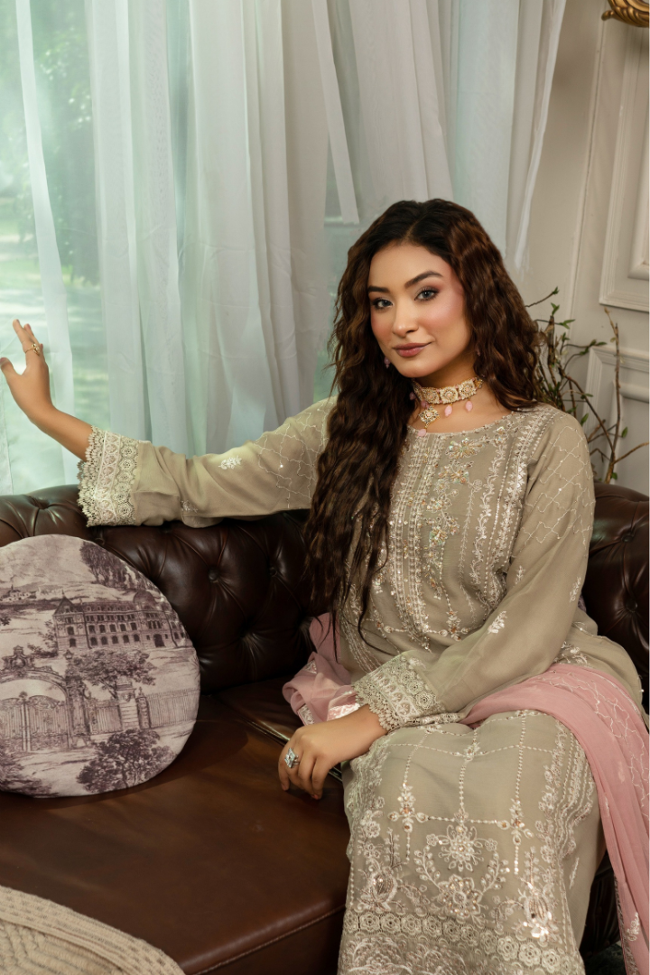 Agha Noor Qurbat Chiffon Handwork Ready to Wear Collection 2026 | Beige - Mirha Fashion