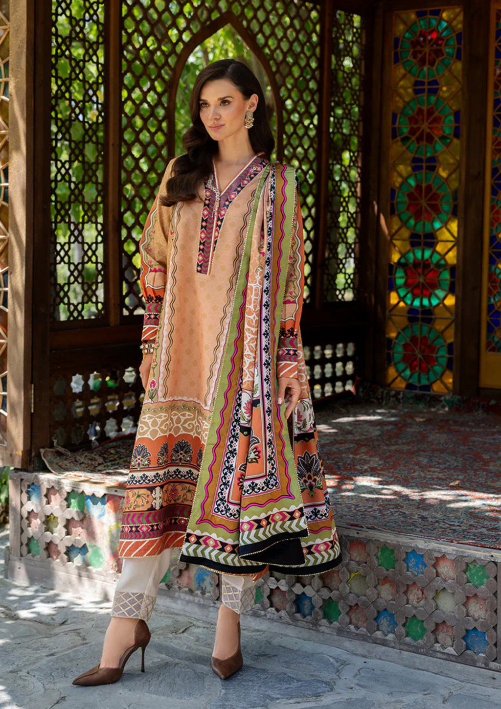 Mushq Hemline Nirvana Printed Silk Unstitched Collection | Solara Cresi