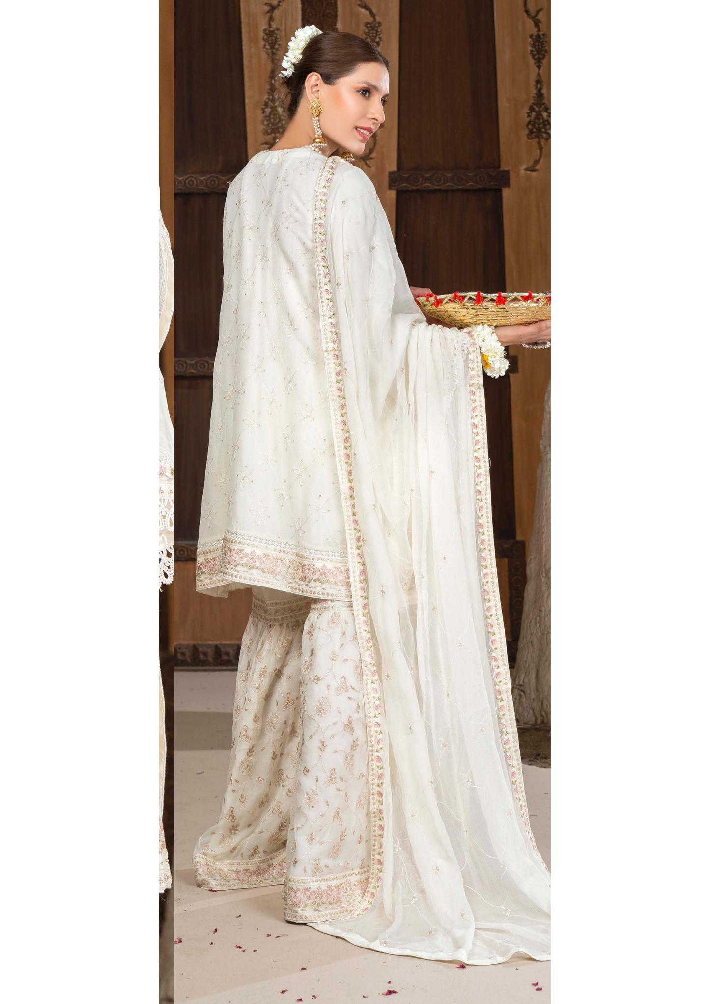 Agha Noor Chiffon Gharara Roshni Ready to Wear Collection 2025 D09 | White