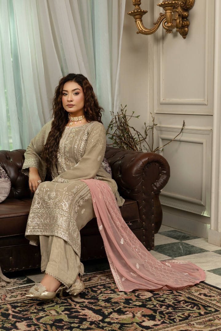 Agha Noor Qurbat Chiffon Handwork Ready to Wear Collection 2026 | Beige - Mirha Fashion