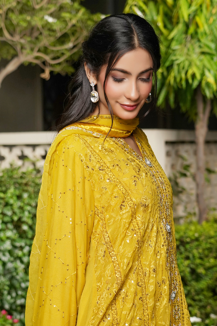 Agha Noor Luxury Gowns Afsanay Ready to Wear Collection | Yellow