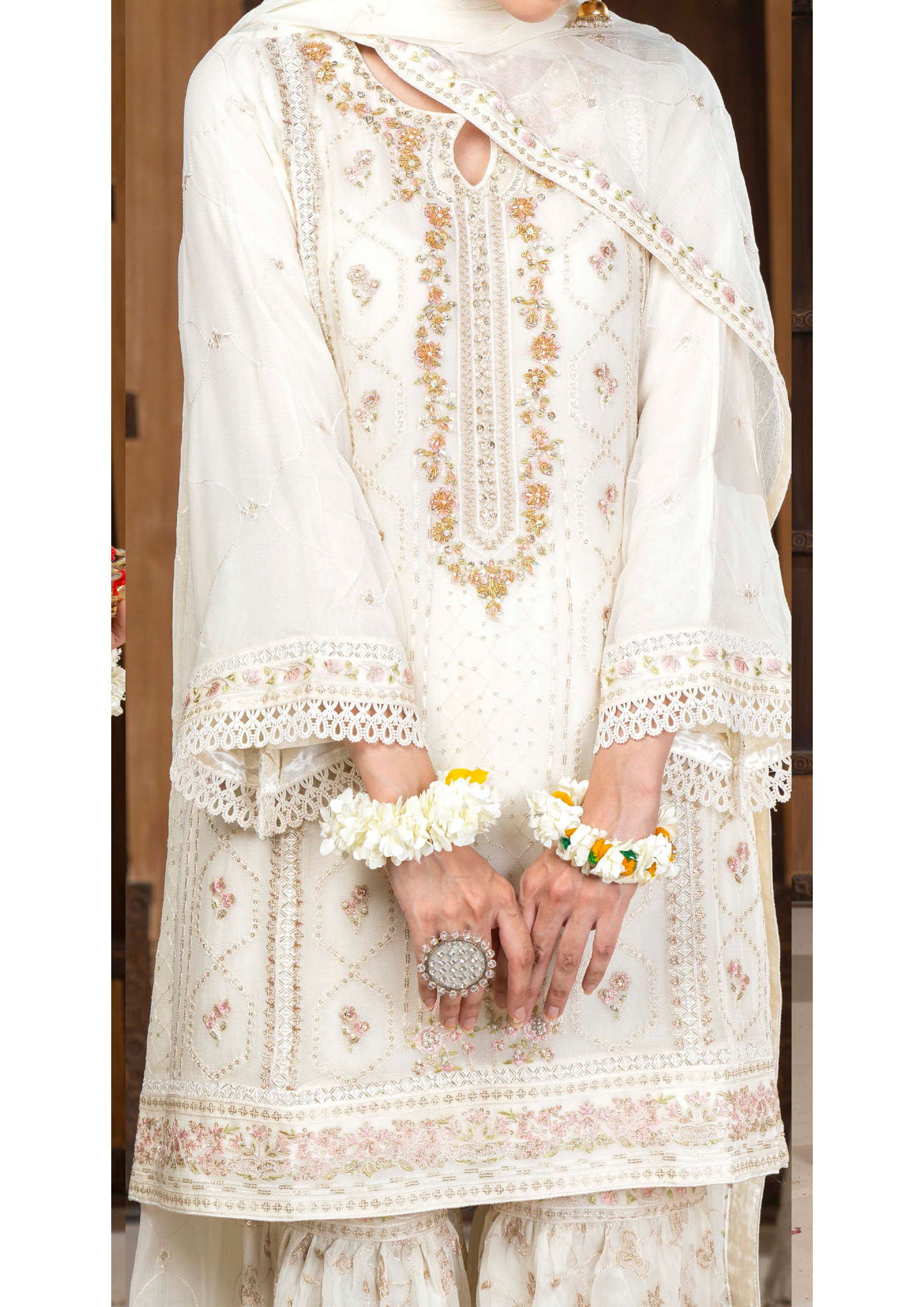 Agha Noor Chiffon Gharara Roshni Ready to Wear Collection 2025 D09 | White