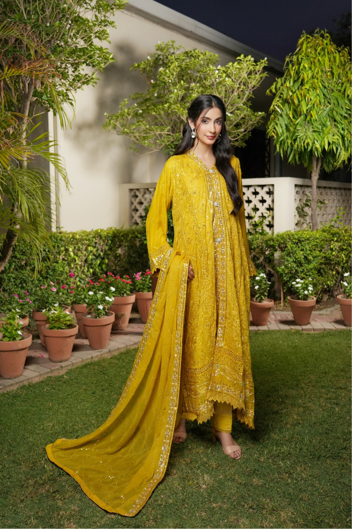Agha Noor Luxury Gowns Afsanay Ready to Wear Collection | Yellow