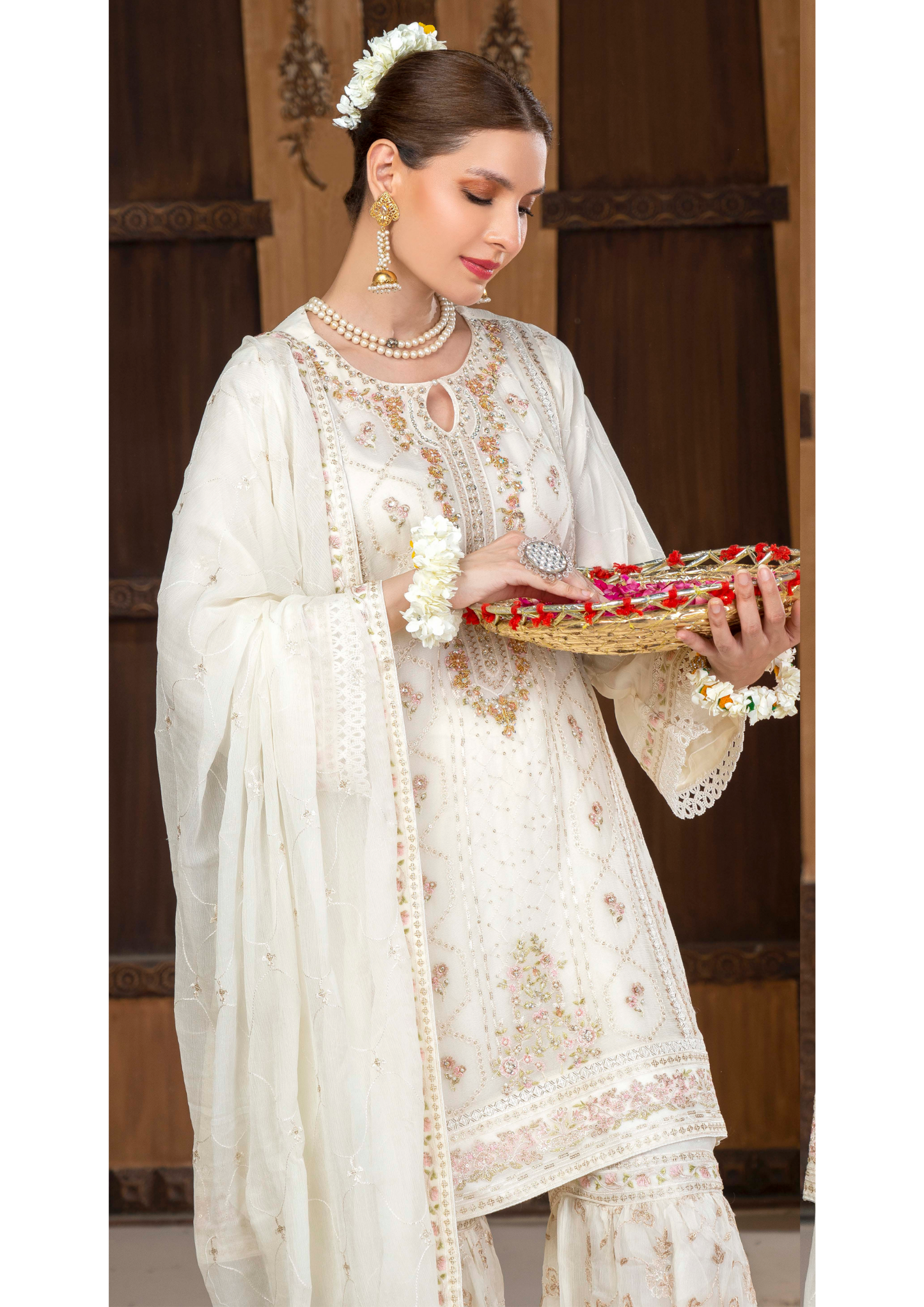Agha Noor Chiffon Gharara Roshni Ready to Wear Collection 2025 D09 | White