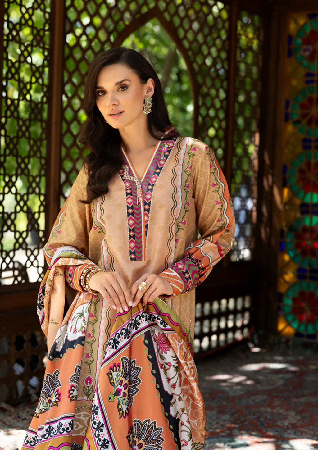 Mushq Hemline Nirvana Printed Silk Unstitched Collection | Solara Cresi